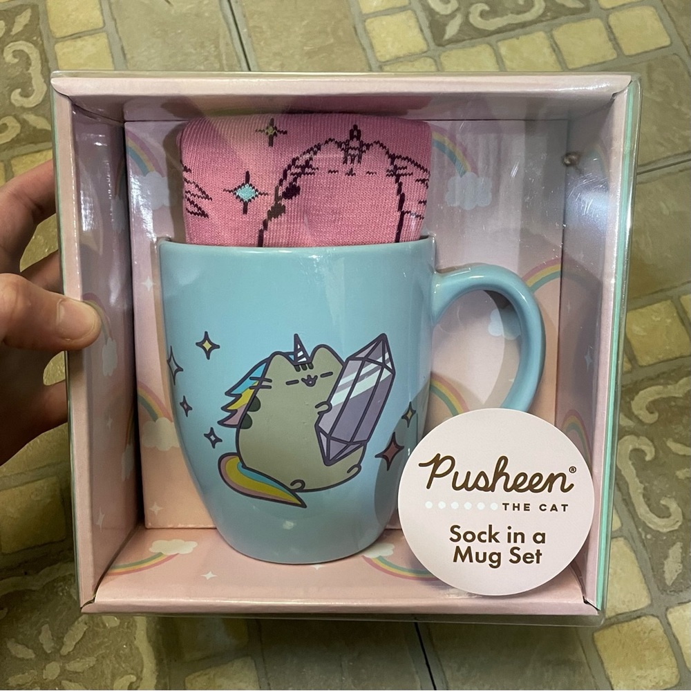 New 2023 Pusheen The Cat Unicorn Sock In A Mug Set Sticker Gift One Size